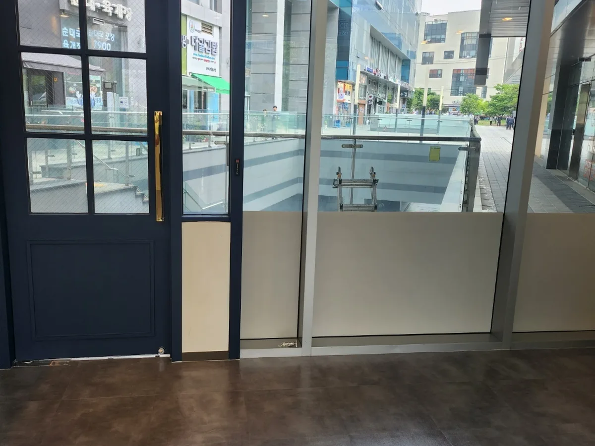 칠곡군 북삼읍 점포 카운터 검사실 위생청소 사례 - 행진크린